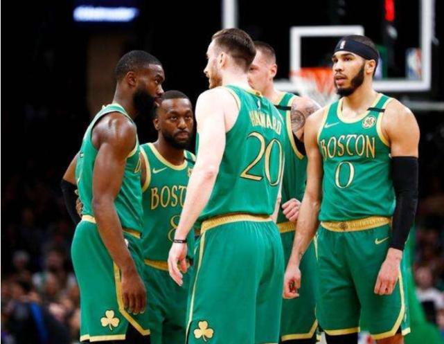 凯尔特人这波操作,是精明还是冒险?聊聊NBA最新交易里的绿军 凯尔特人这波操作,是精明还是冒险?聊聊NBA最新交易里的绿军